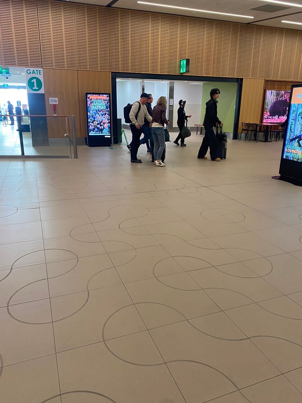 McCann and Hinkley @ Hobart Airport
